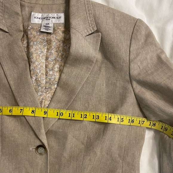 Jones New York 4 Petite Tan Blazer Jacket - Picture 8 of 10